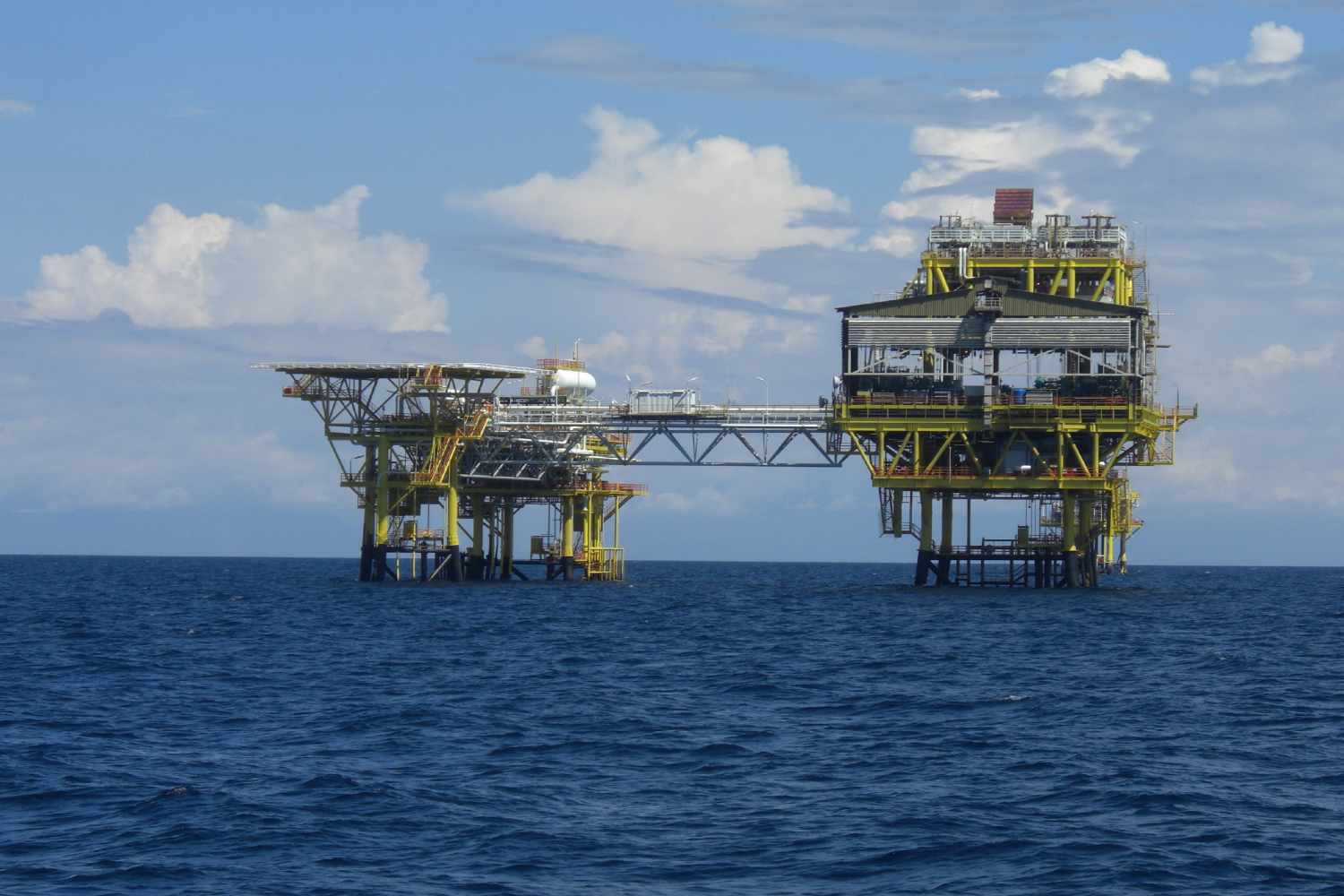 Serviços Onshore e Offshore