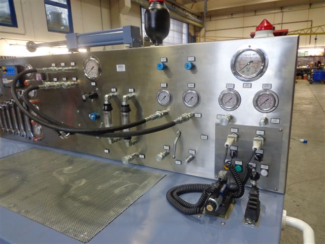 Sistemas de Alta Pressão (HPU, Boosters e Bombas)